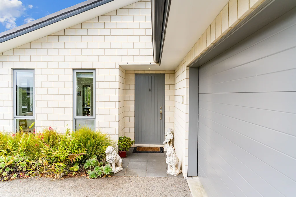 Mangawhai Heads 3 Bedroom Private Oasis, Motivated Seller,