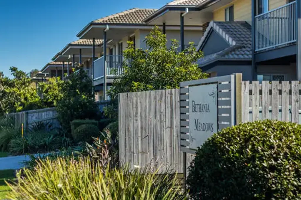 Bethania 3房  A FUSION OF LOCATION & LIFESTYLE!