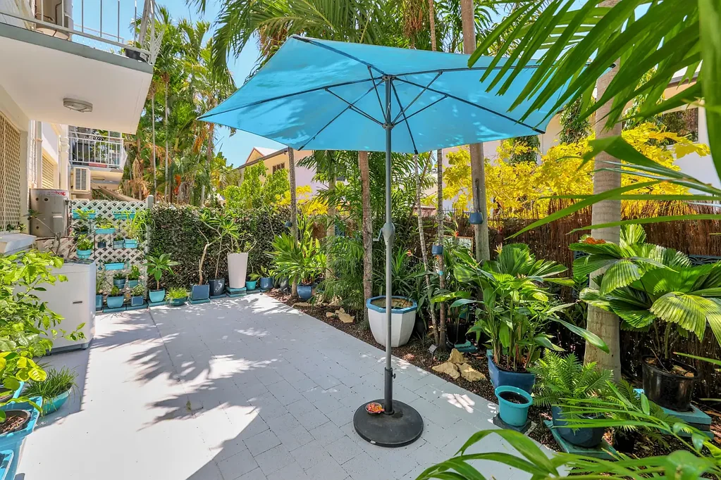Stuart Park 2 Slaapkamer Ground Floor Gem with Modern Finishes in Prime Location