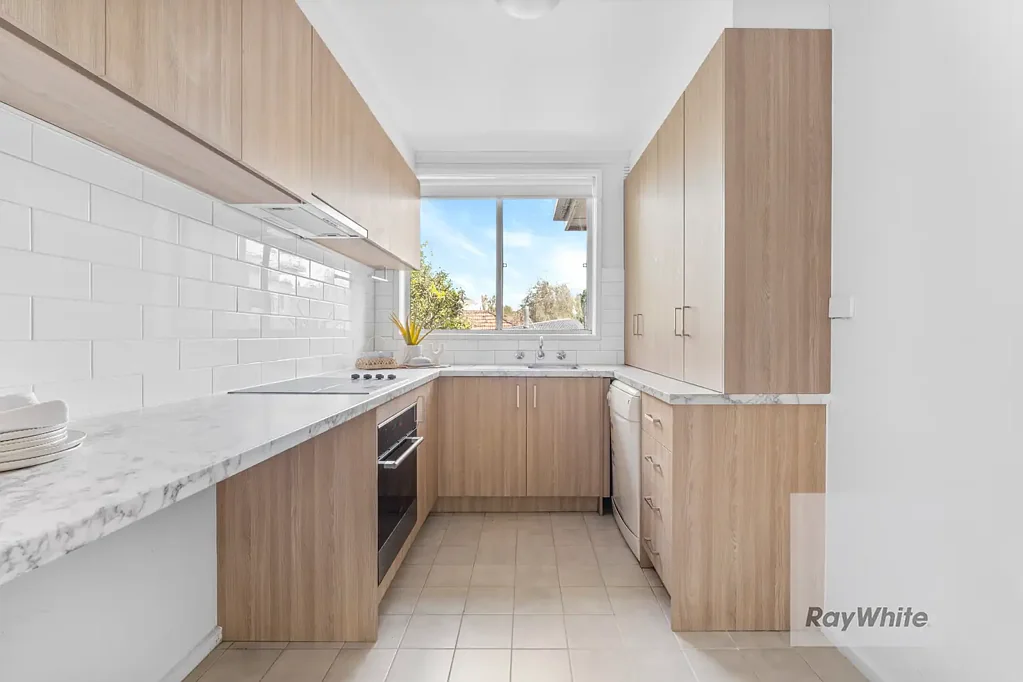 Renovated Gem in Heart of Hawthorn!