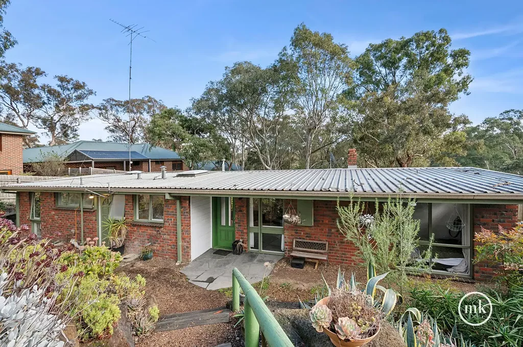 Spacious Family Home in Diamond Creek