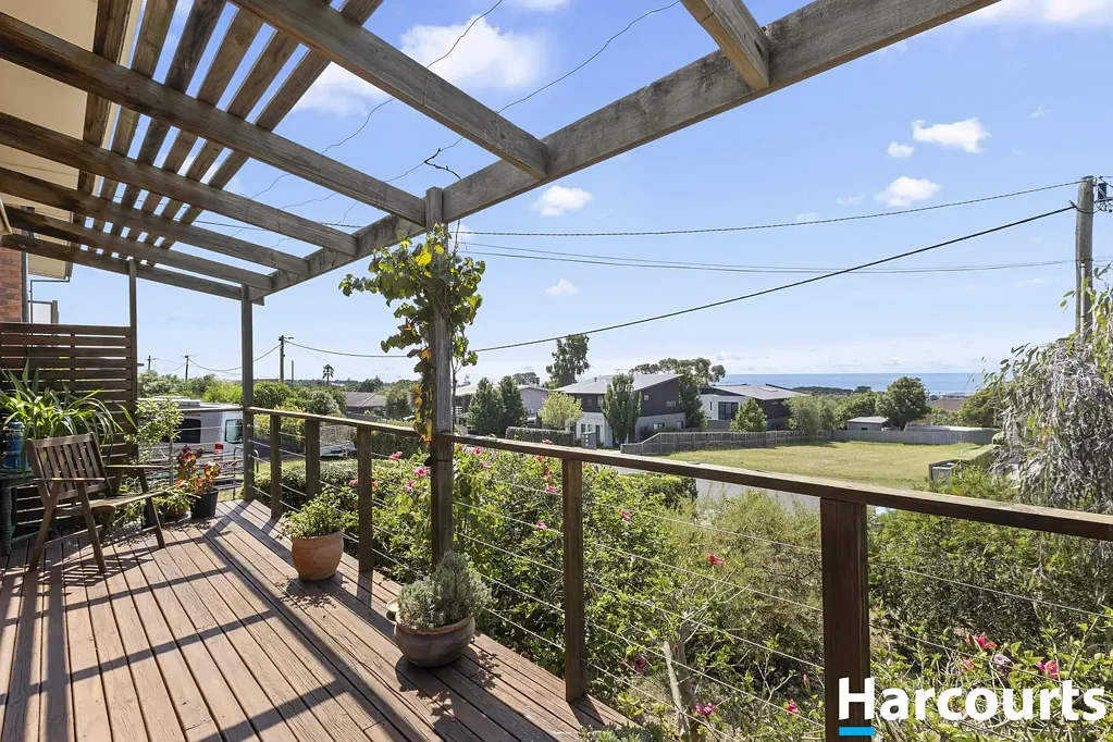 Portarlington 2Zimmer Classic style beach house Views! Views! Views!