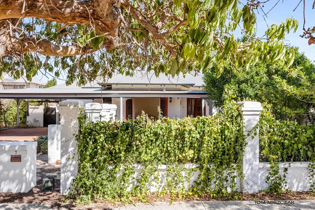 6/57 Lockhart Street, Como, WA 6152