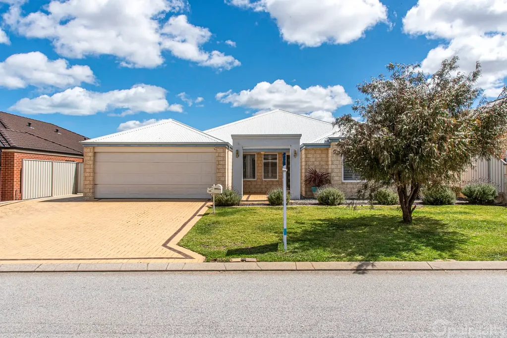 15 Warrender Heights, Secret Harbour, WA 6173
