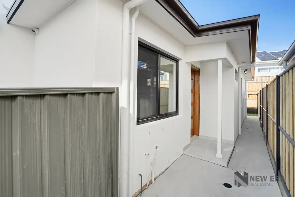 BRAND NEW 2 BEDROOM GRANNY FLAT