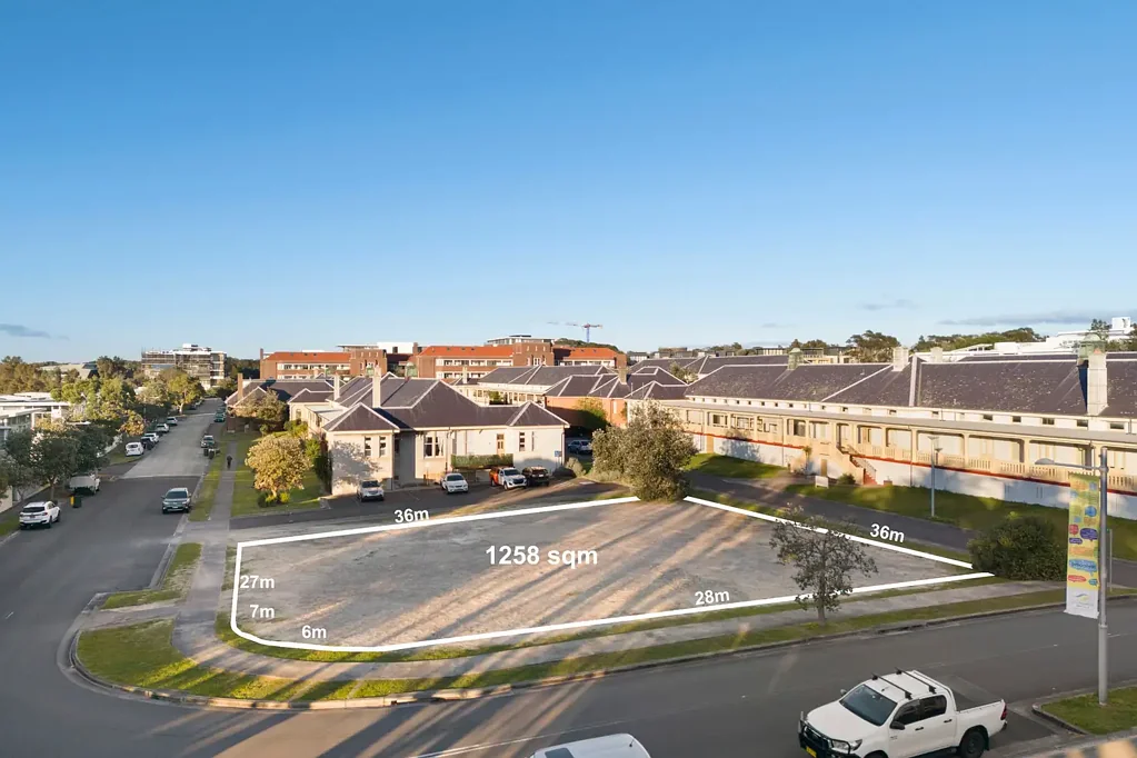Little Bay Expansive 1,258 sqm Land Parcel – Located in the Prince Henry Community and moments to Little Bay Beach