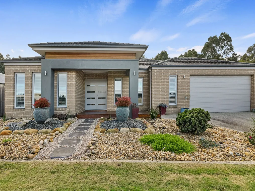 Inverloch 3Phòng ngủ Expansive Family Retreat with Coastal Elegance