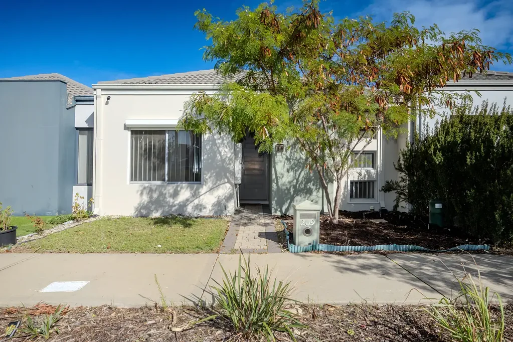 209 Camborne Parkway, Butler, WA 6036