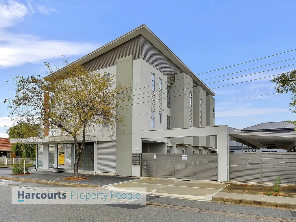Woodville West 2Zimmer Elevated, Secure & Effortless Modern Living!