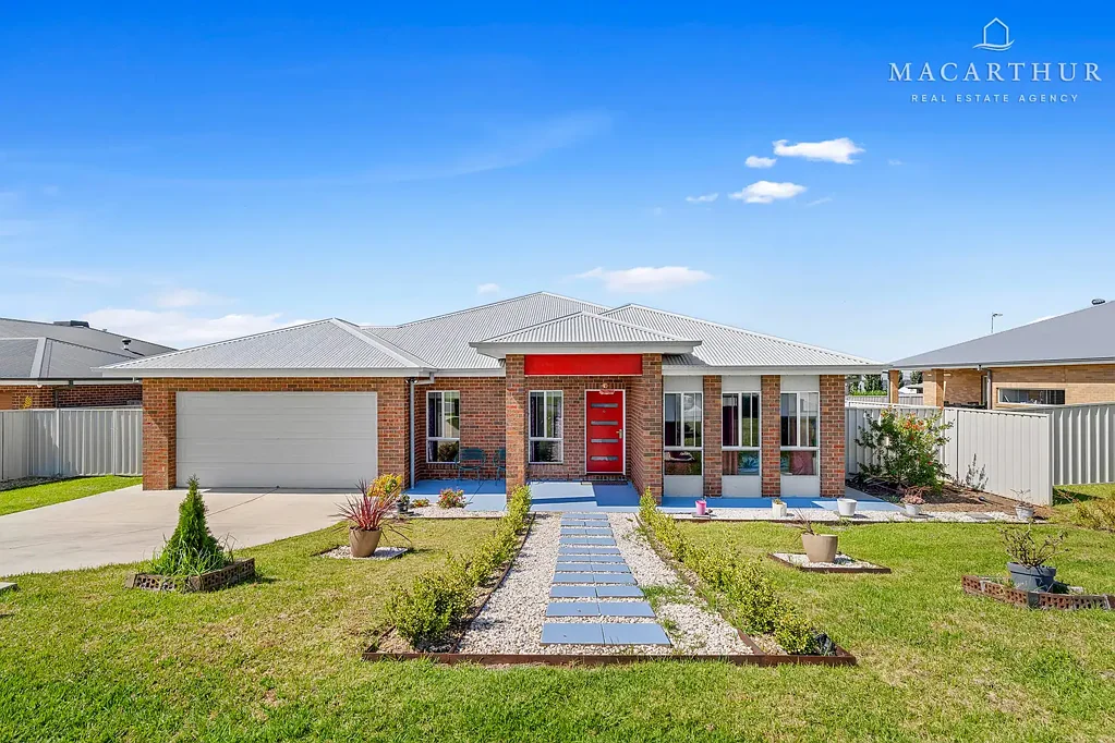 6 Jade Place, Estella, NSW 2650