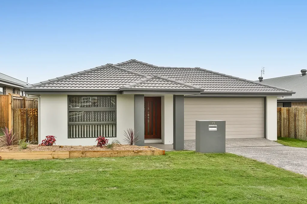 Glenvale 4部屋 Family Living with Long-Term Tenants in a Prime Growth Location