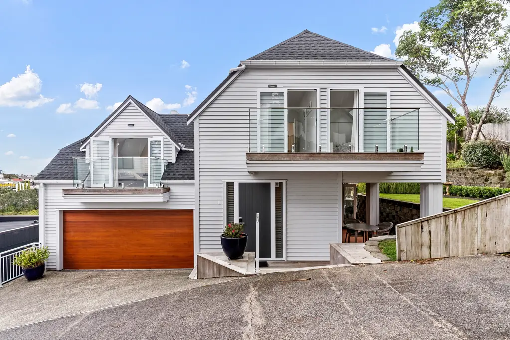 Milford 5Phòng ngủ ELEGANT, PRICED TO SELL, DOUBLE WESTLAKE ZONE
