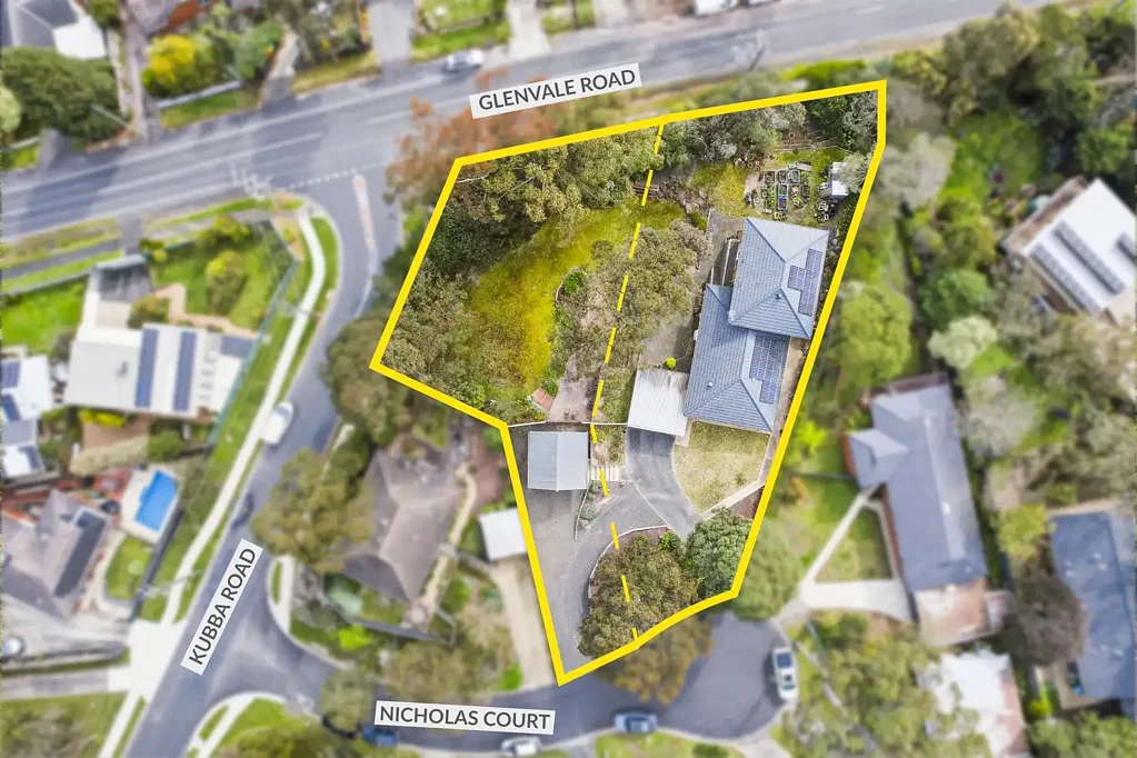 Ringwood North 5બેડરૂમ Double the Opportunity in a Peaceful Court Setting