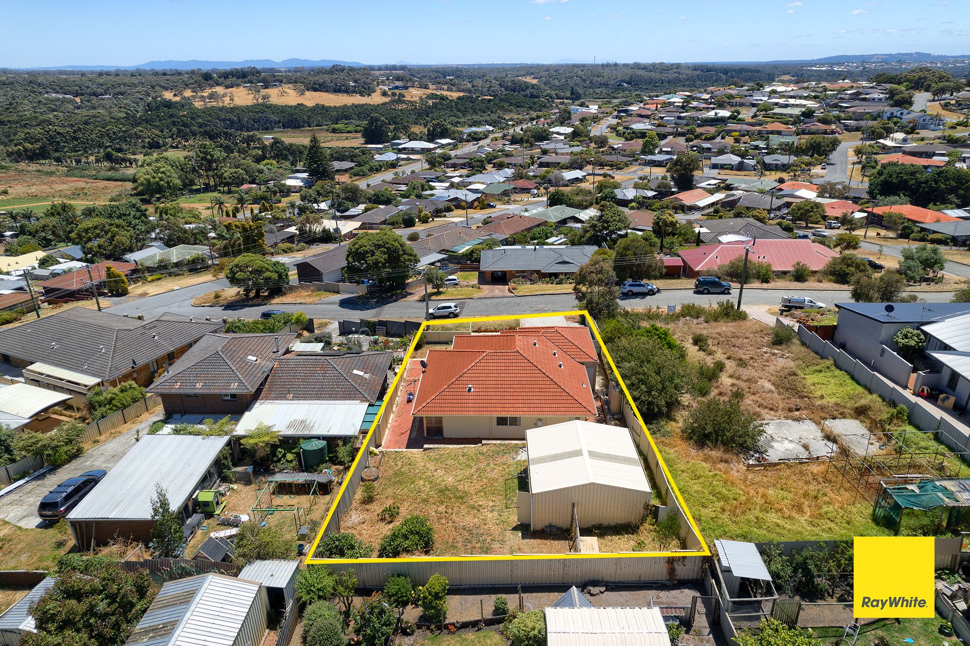 6 TUNNEY WAY, SPENCER PARK WA 6330, 0 habitaciones, 0 baños, House