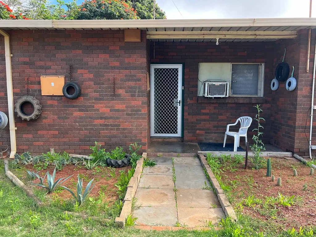 Partly Furnished Unit