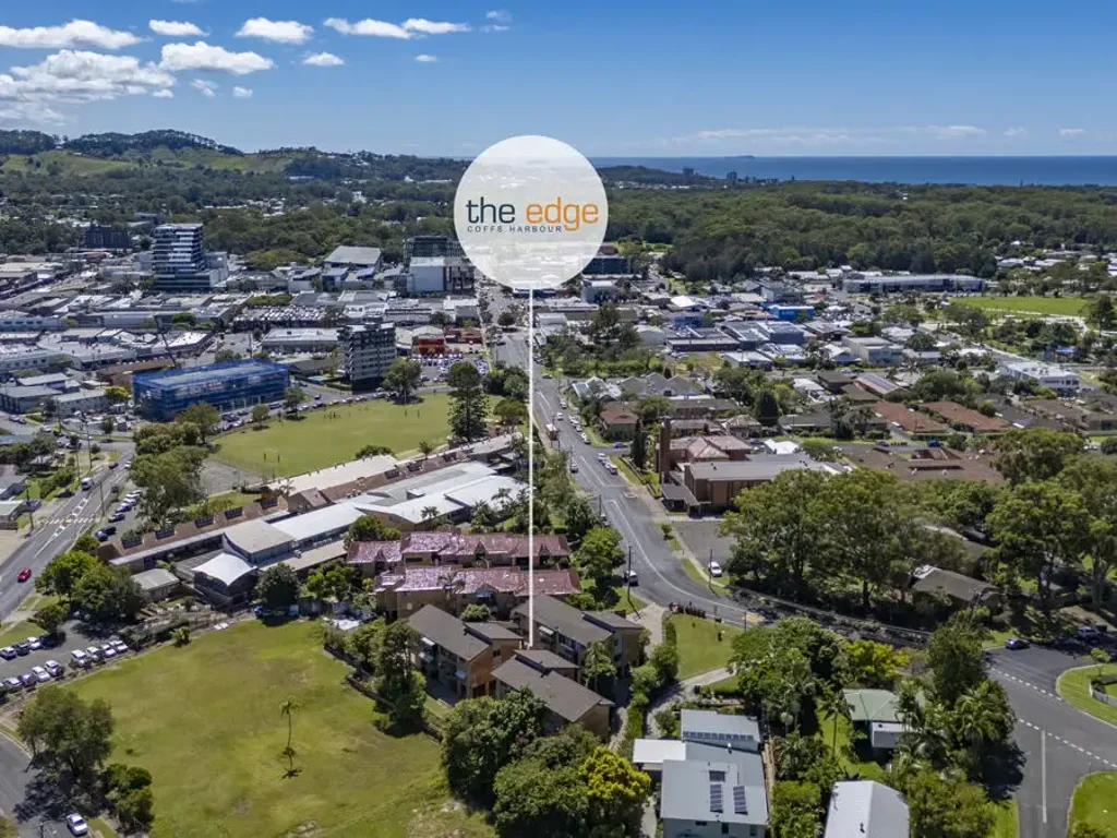 Coffs Harbour 2غرفة نوم Inner-City Convenience with Hinterland Views...