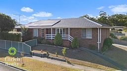 30 Dinwoodie Drive, Newborough