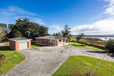 446 Lakeside Road, Lovells Flat, Clutha, 3 Bedrooms, 1 Bathrooms, Lifestyle Property
