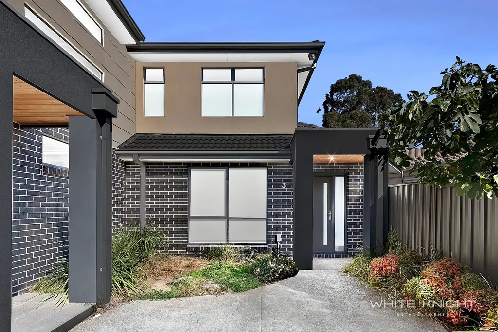 Broadmeadows 2 Bedroom Townhouse Delight Close TO Freeway and Major Shops