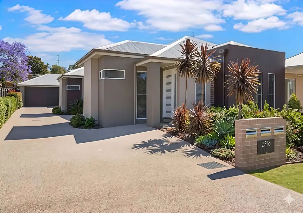 Centenary Heights 2Kwarto Modern 2-Bedroom Unit with Private Courtyard in Centenary Heights