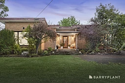 328 Warburton Highway, Wandin North
