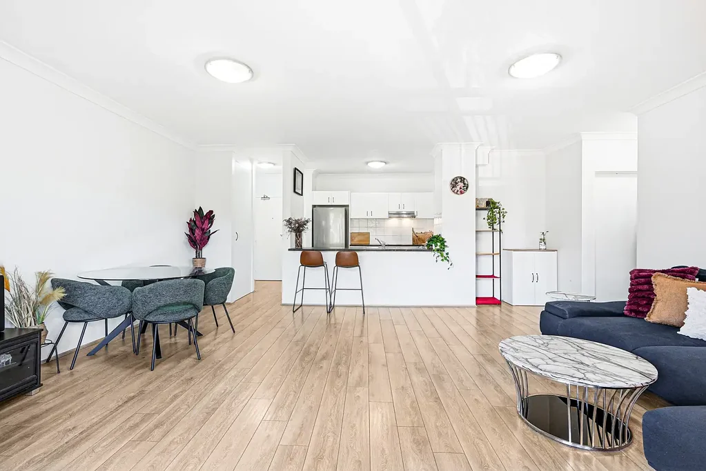 Homebush West 2 Bedroom This beautifully presented home offers a perfect blend of modern comfort and convenient location.