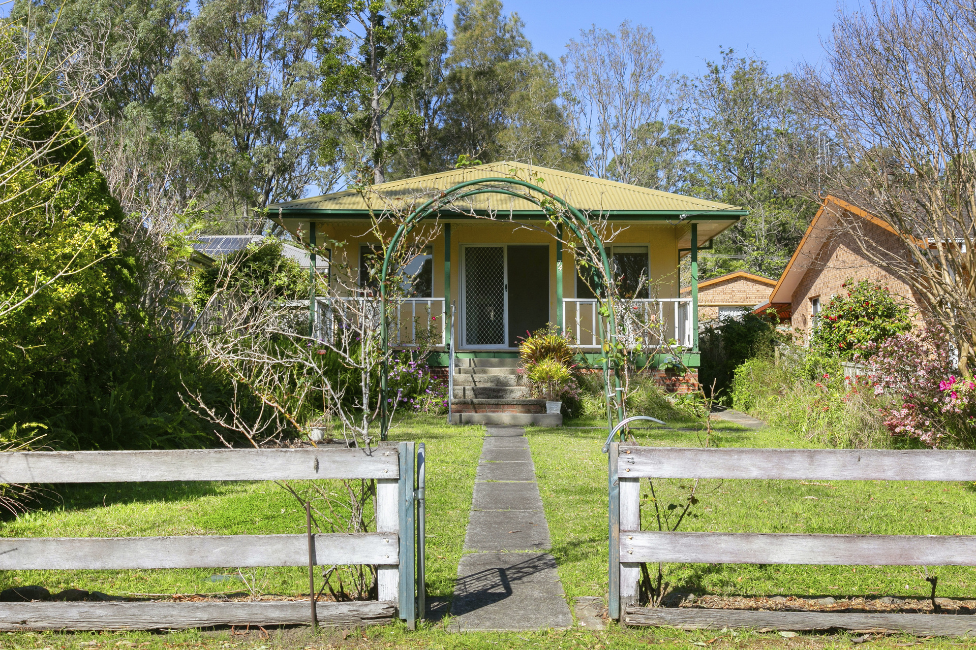 74 ALLOWRIE ST, JAMBEROO NSW 2533, 0 Kuwarto, 0 Banyo, House