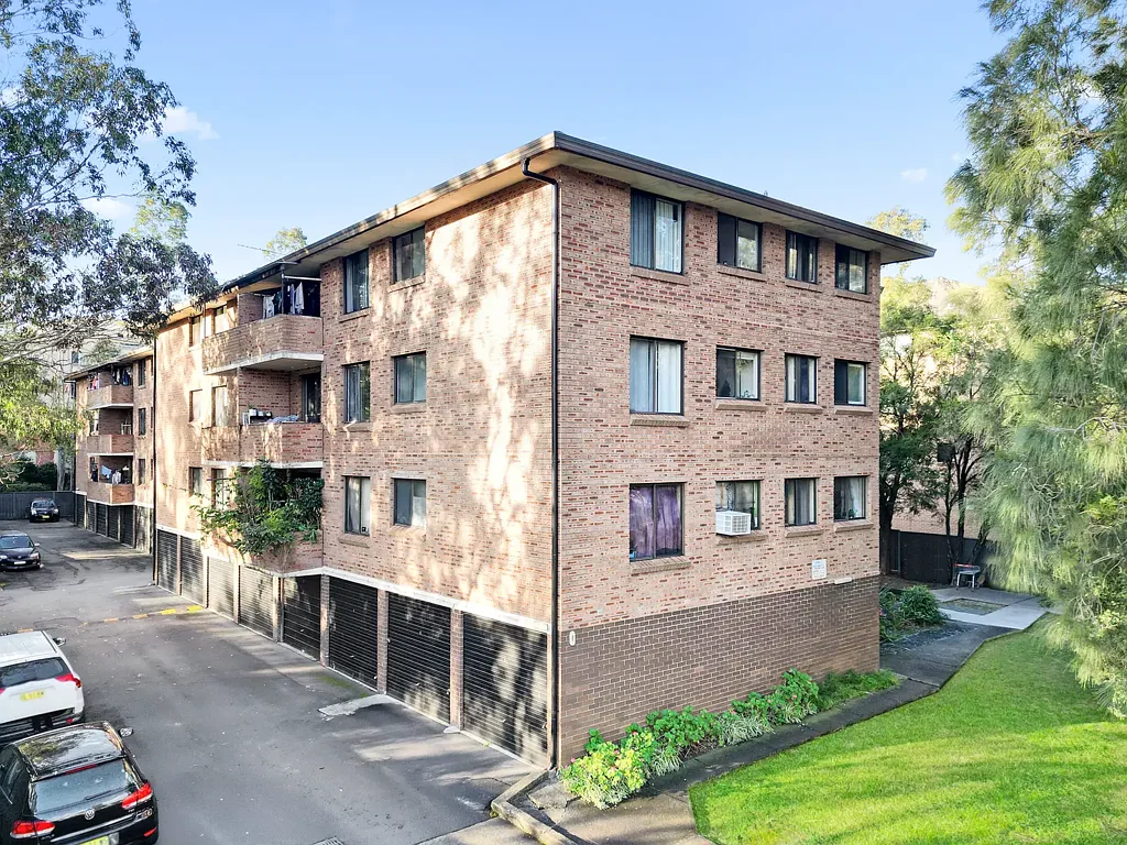 Mount Druitt 2 Bedroom LOOK AT THE LOCATION!
