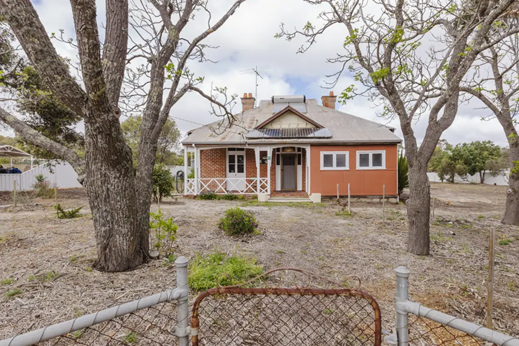 70 Wogolin Road, Wickepin, WA 6370