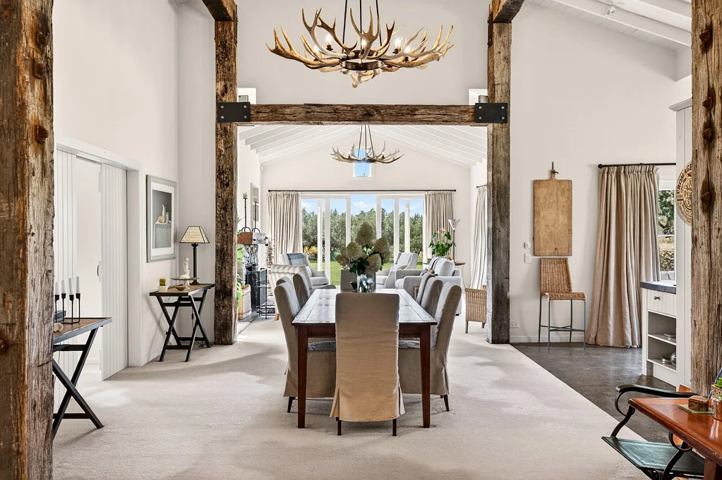 Martinborough 3ห้องนอน Country Living With Enduring Style In The Olive Grove