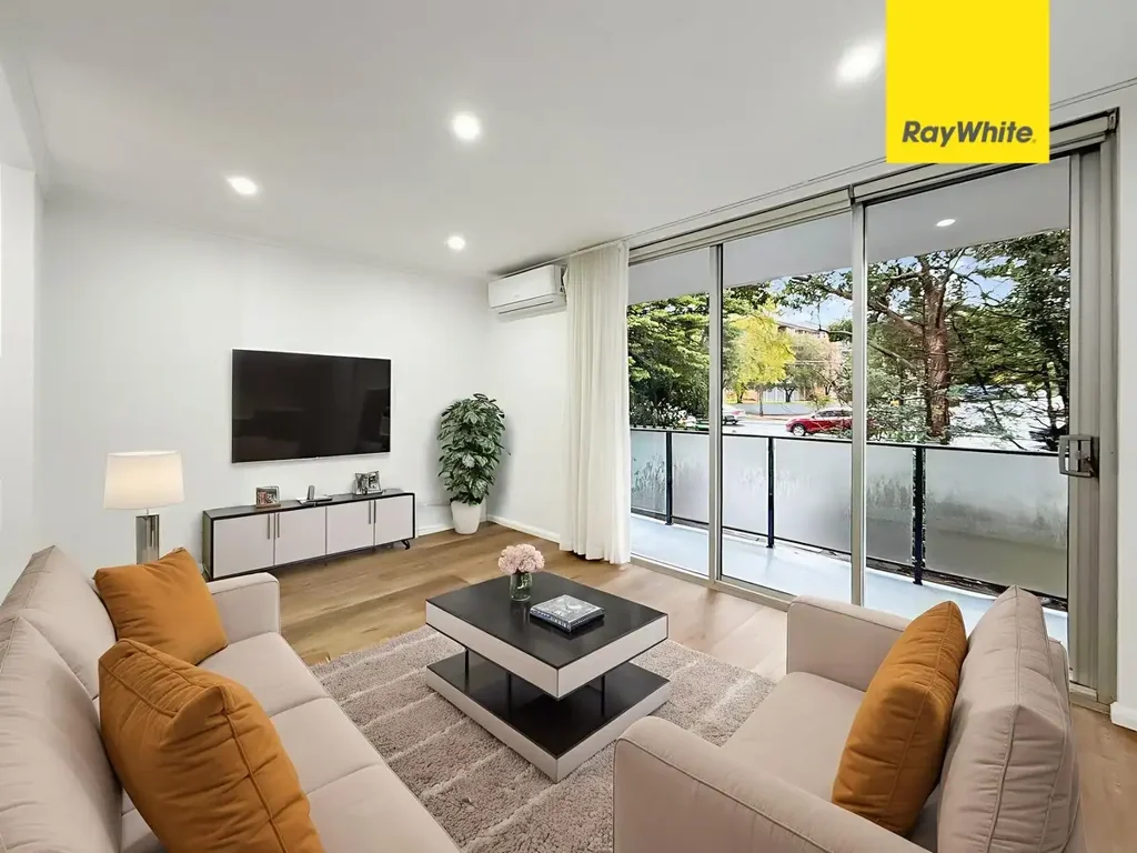 Fully Renovated Two Bedroom Unit
