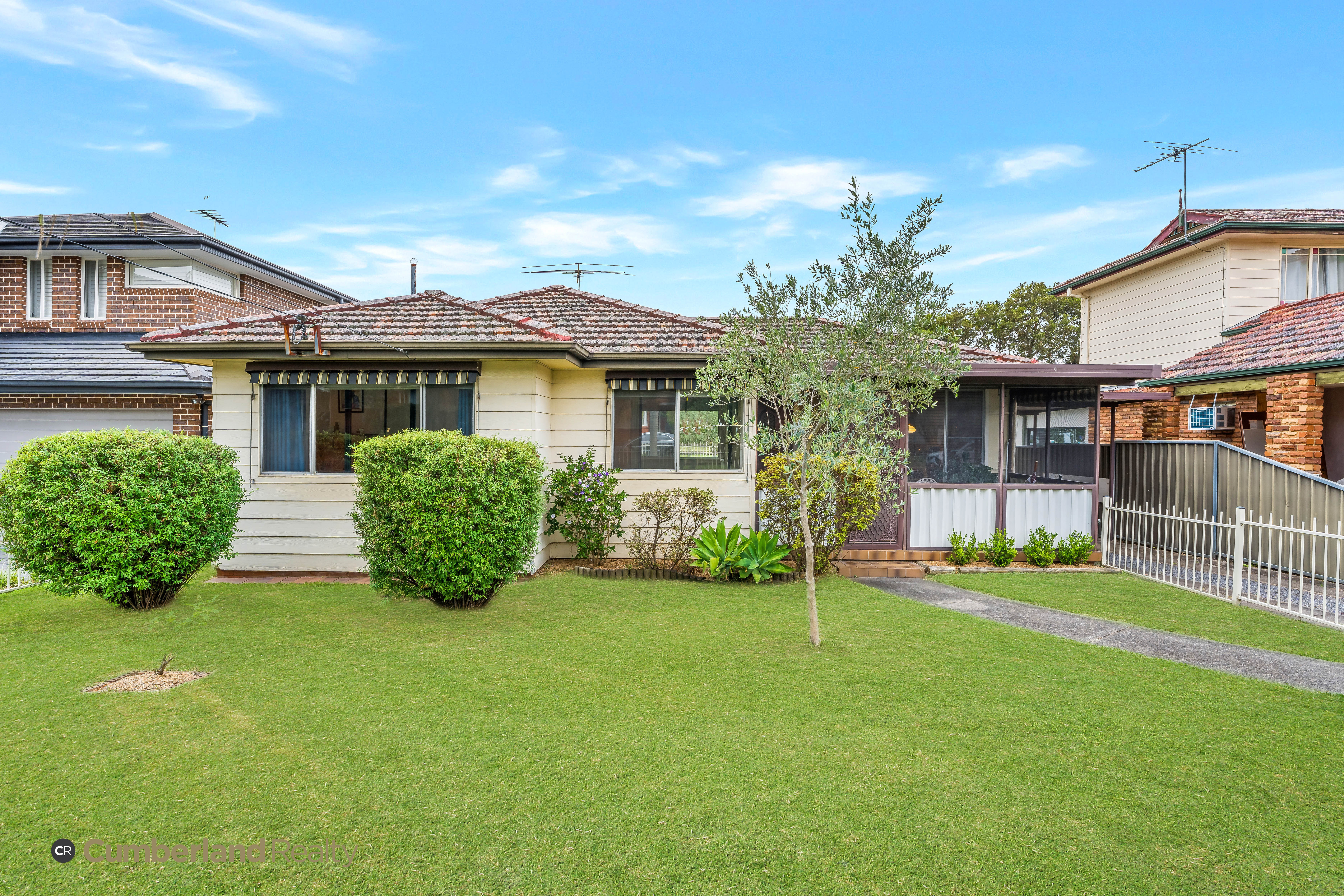 8 BOGAN ST, GREYSTANES NSW 2145, 0 chambres, 0 salles de bain, House