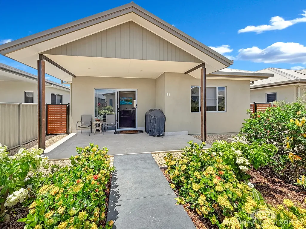 Mareeba 3ห้องนอน A rare opportunity to secure modern, low-maintenance living in one of Mareeba’s most vibrant over-50s communities.