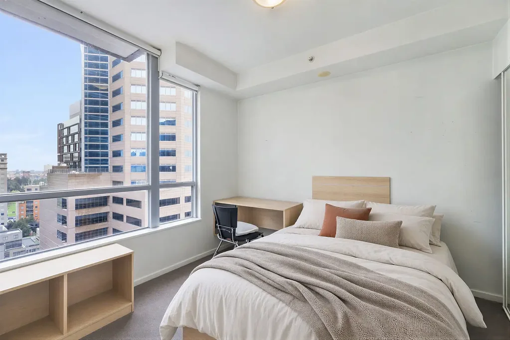 Melbourne 2 Bedroom High-Yield CBD Opportunity with 8%+ Gross Return