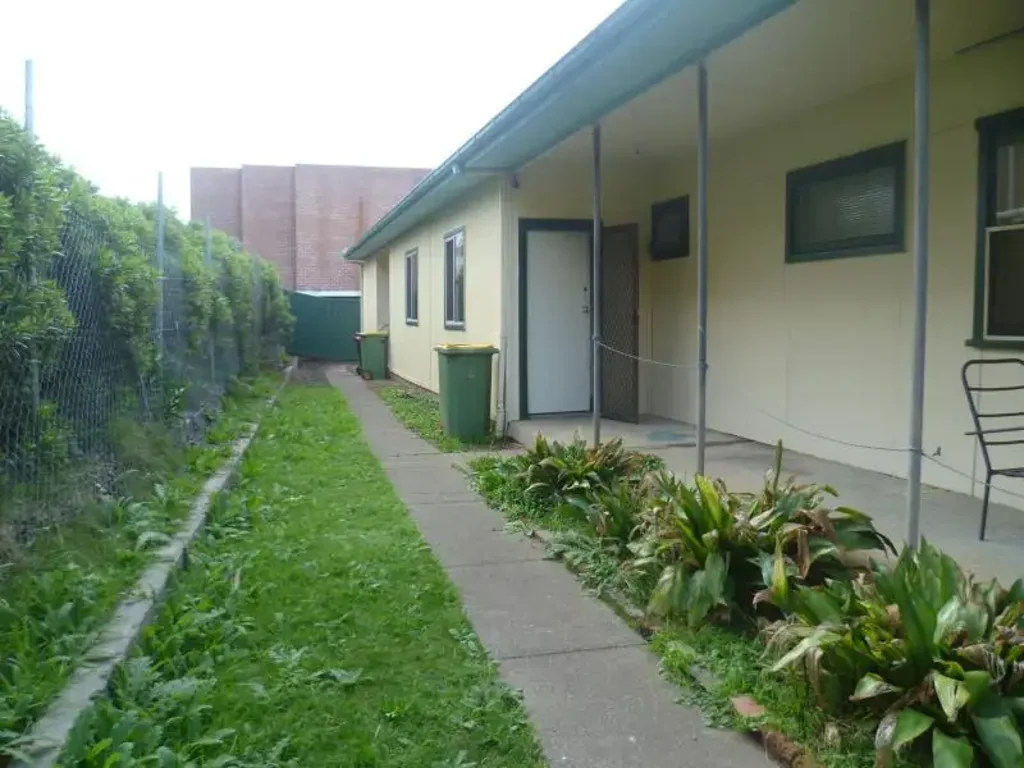 2 Bedroom Unit In Windsor
