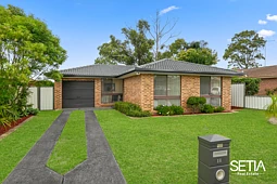 18 Ripley Place, Hassall Grove