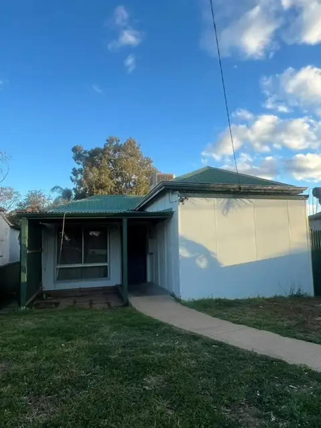 SPACIOUS 4-BEDROOM FAMILY HOME IN BOULDER
