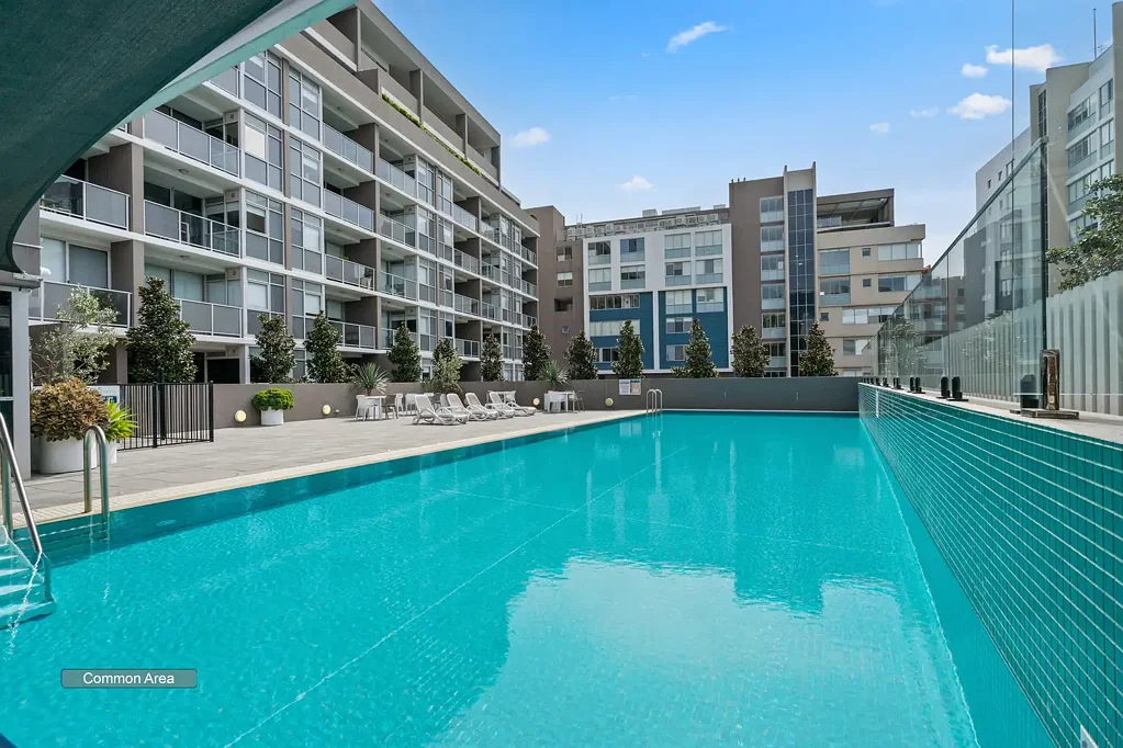 207/14 Honeysuckle Drive, Newcastle, NSW 2300