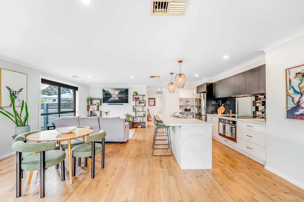 Thurgoona 3ਬੈੱਡਰੂਮ A Statement of Modern Luxury in Thurgoona Park Estate