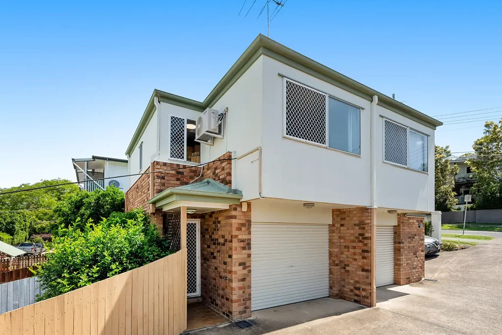 Morningside 1 Slaapkamer Kick-start the dream - affordable BC's, sunny courtyard & dual living zones - steps to CBD links & Rabbit Hole