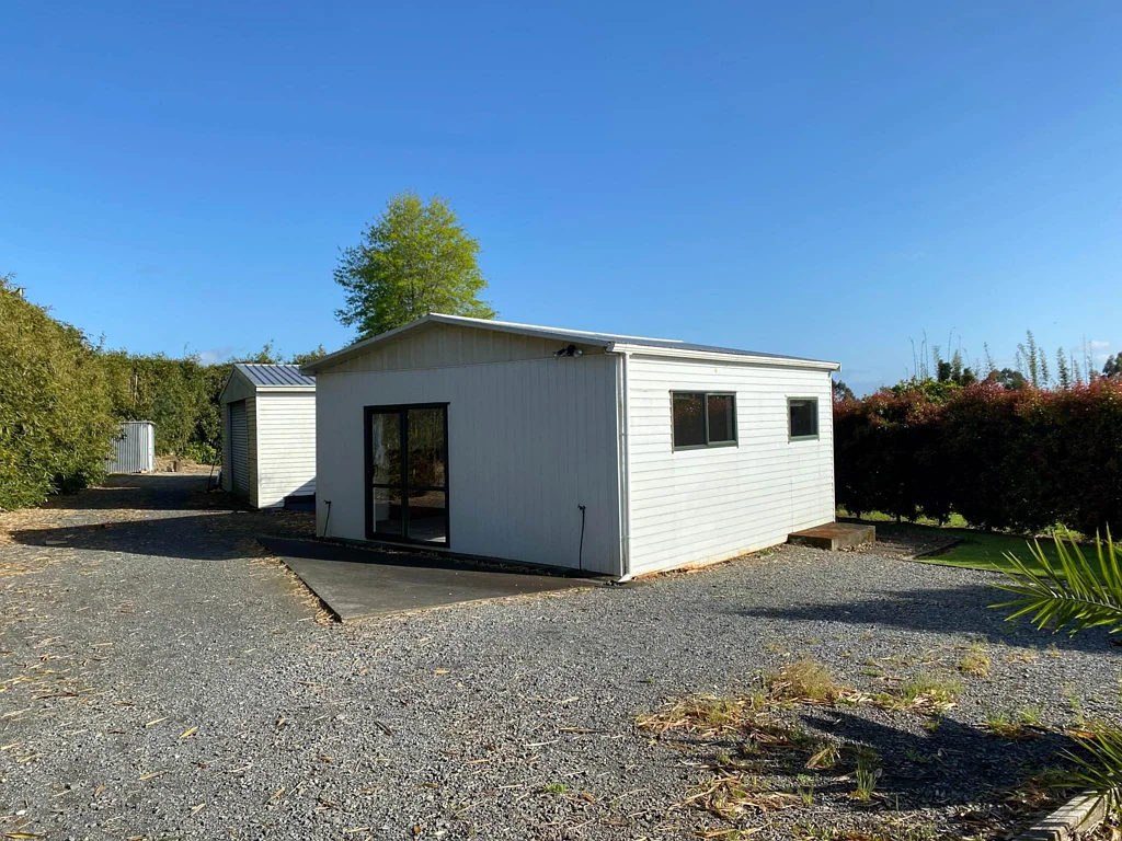 One Bedroom Furnished Cottage on Kerikeri Road