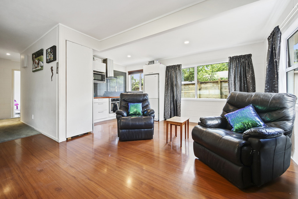 1/2 Flavia Close, Torbay, Auckland - North Shore, 3 침실, 1 욕실