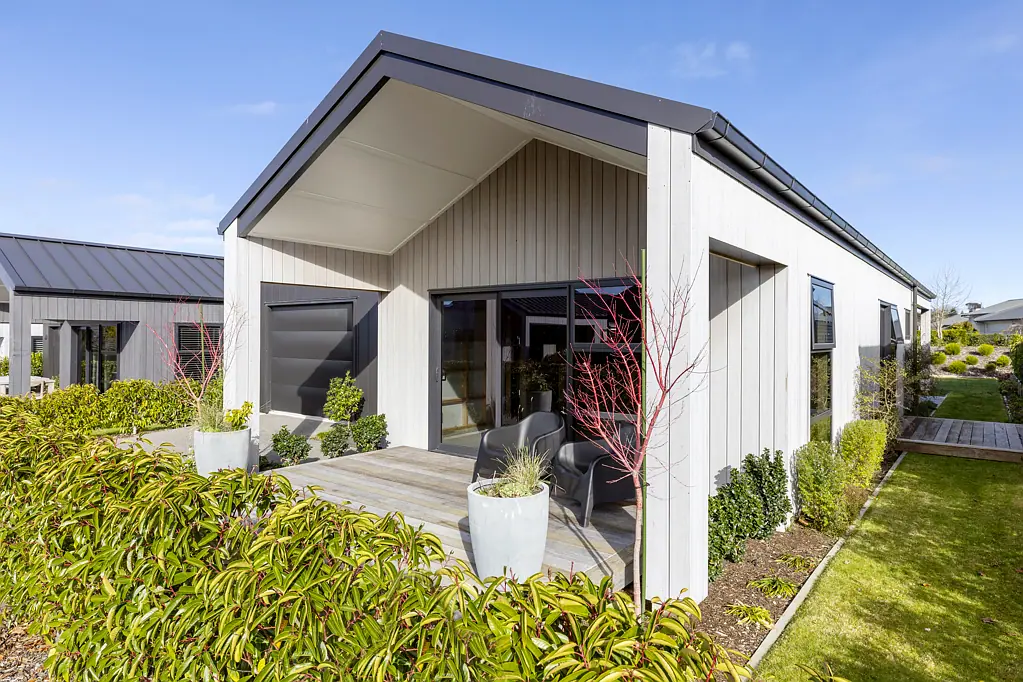 Rangatira Park 2房  Final opportunity in Sienna Way