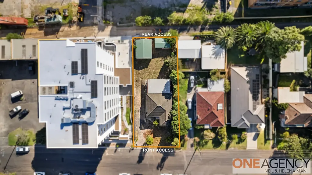 12 Moore Street, West Gosford, NSW 2250