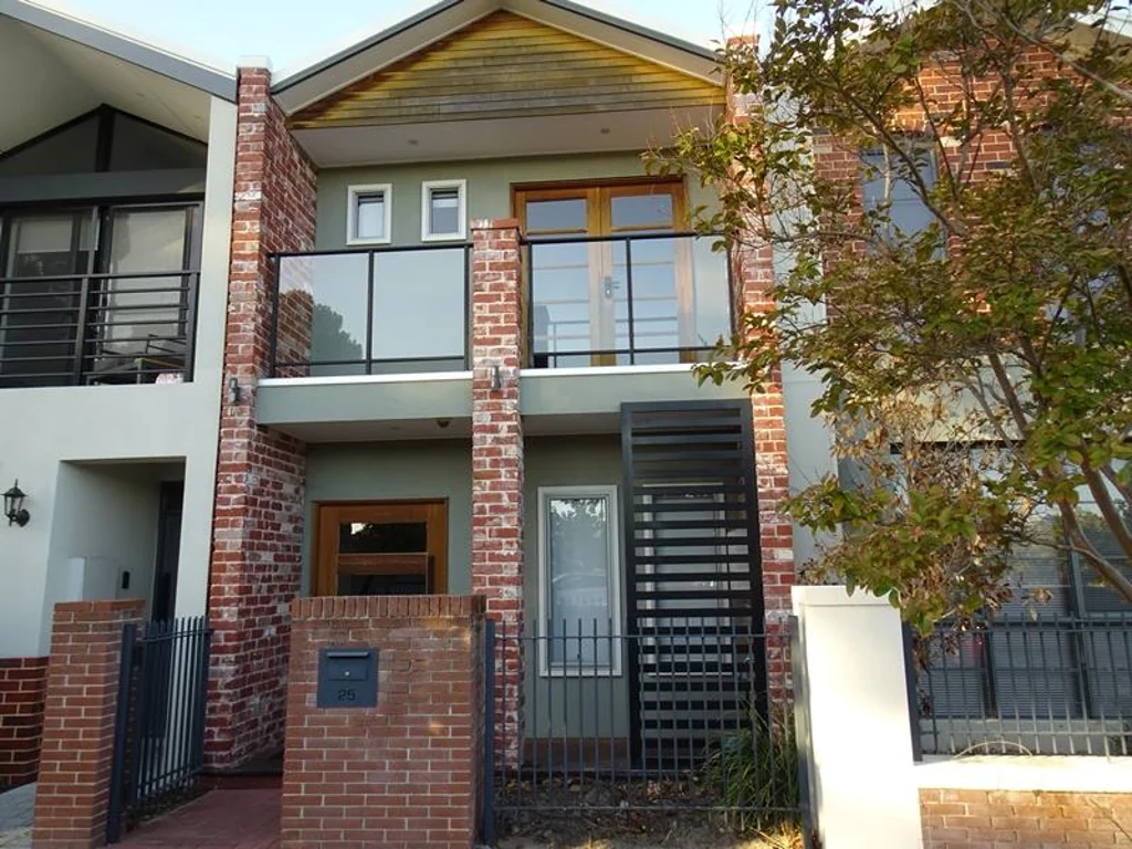 GREAT LOCATION - 2x2 TWO STOREY MODERN HOME