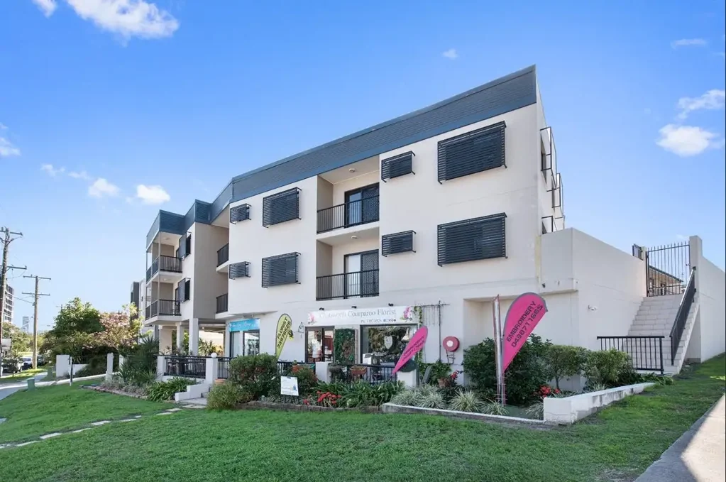Spacious Unit in the Heart of Coorparoo