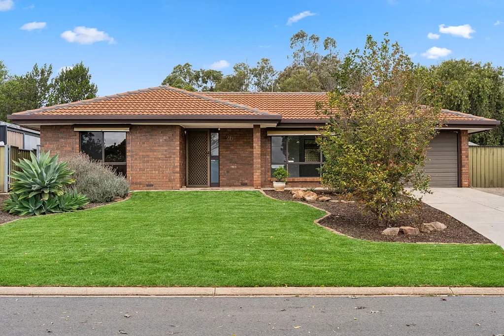 26 Vitana Court, Craigmore, SA 5114