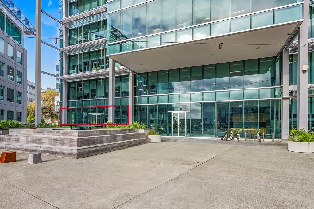 Auckland Central Ground floor office space - available now
