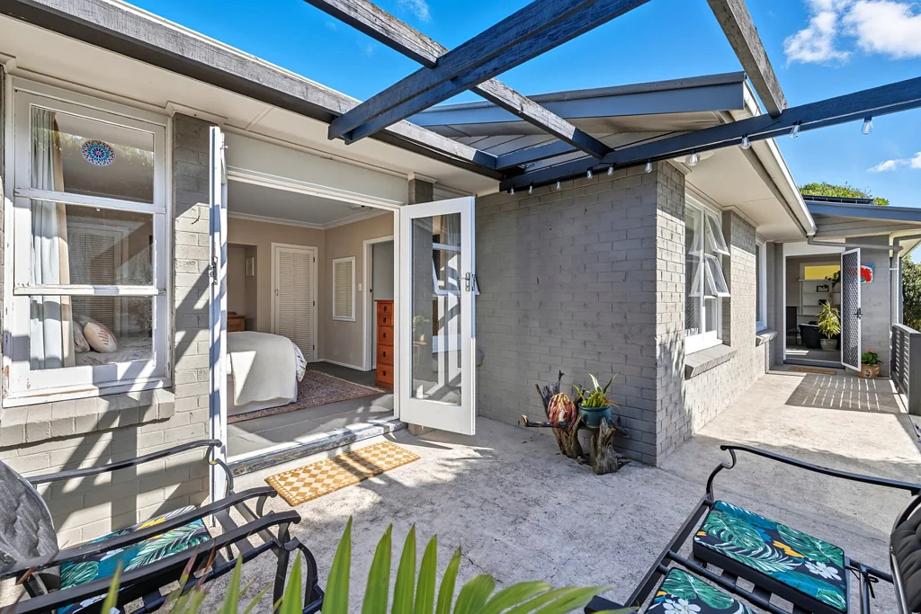 Matua 3 Slaapkamer Sunny, Solid Brick and Family Friendly