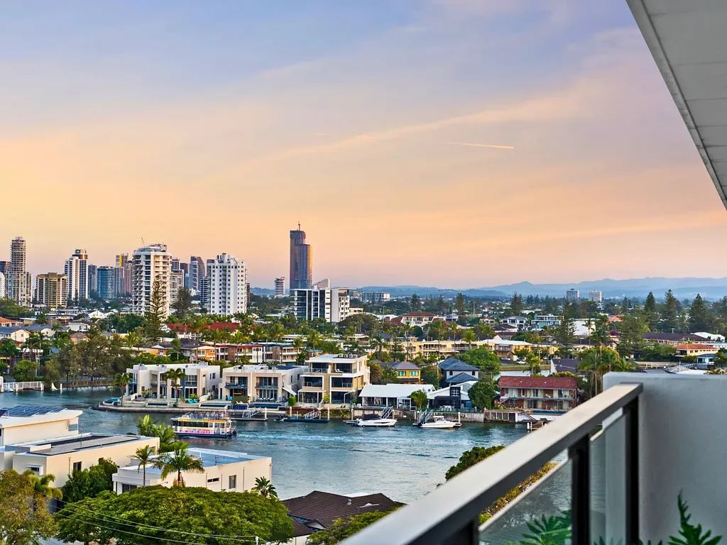 905/266 Stanhill Drive, Surfers Paradise, QLD 4217